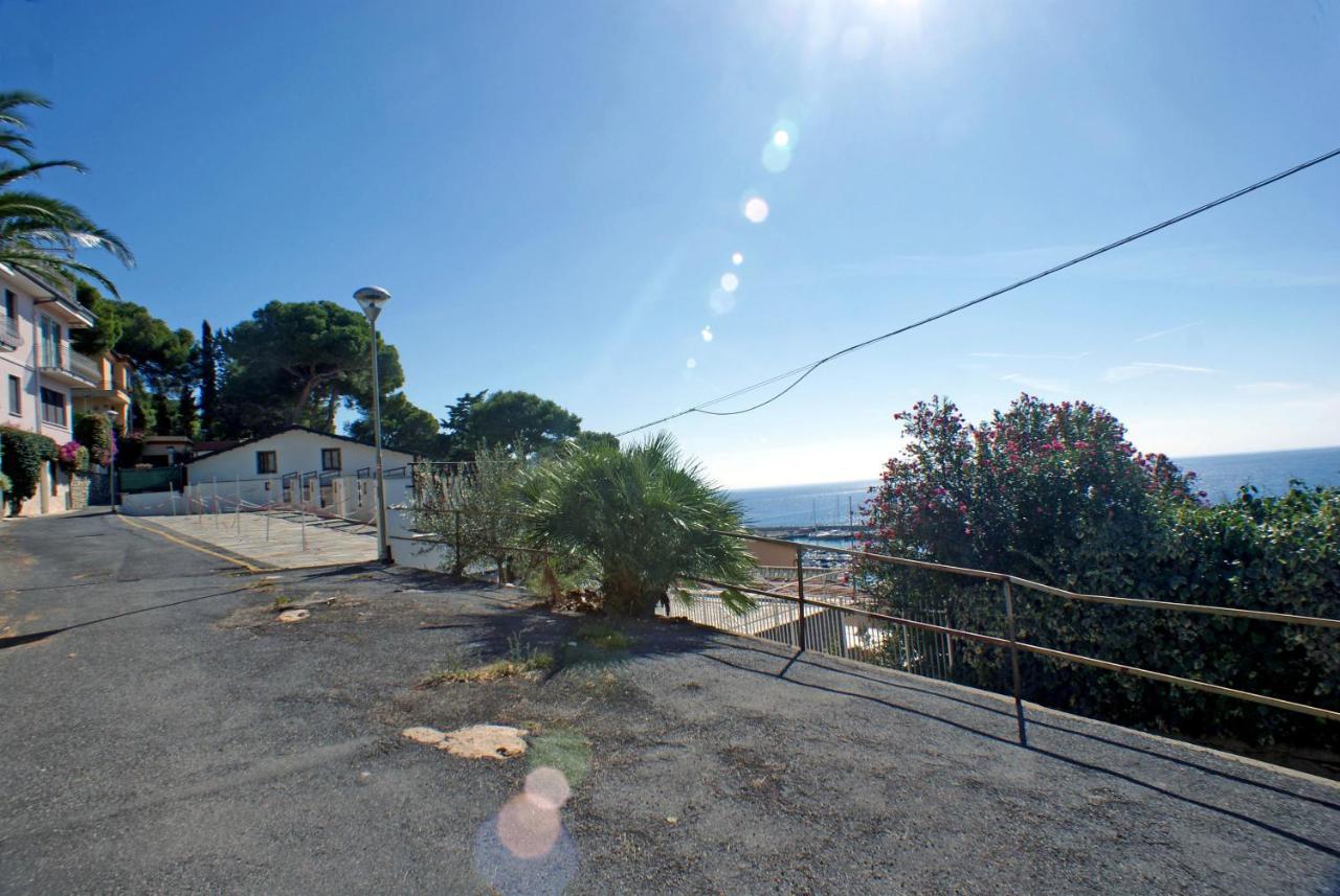 Hotel La Pineta 3*
